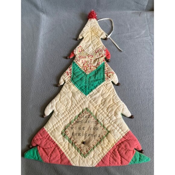 Quilted Patchwork Christmas Tree Wall Hanging With "Home For Christmas" Message - Picture 14 of 14